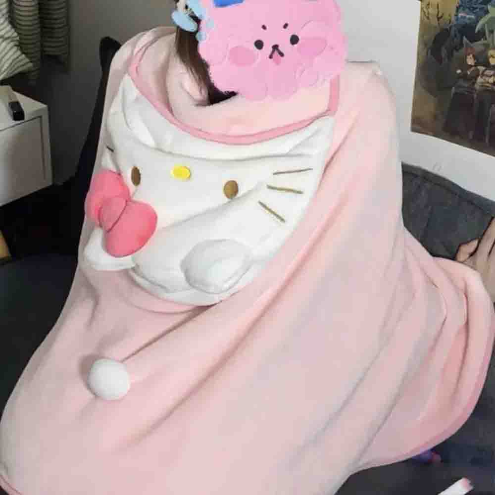 Simpatico Mantello Hello Kitty - Shawl Wrap Winter recensione e prezzo
